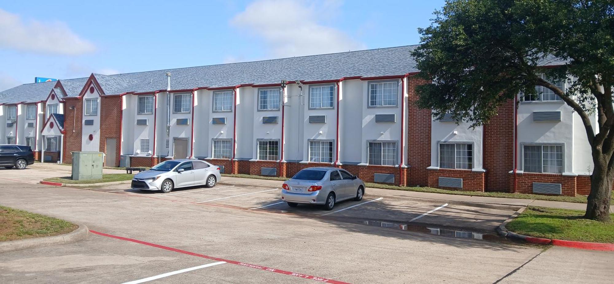 Red Roof Inn & Suites Euless - Dfw Airport Southwest Exteriör bild